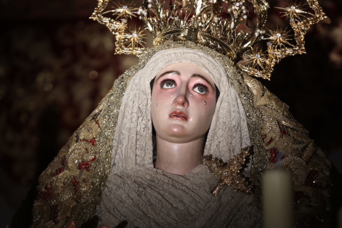 Madre de Dios de la Palma en su paso de palio para la Semana Santa de 2022. (Foto: Joaquín Corchero).